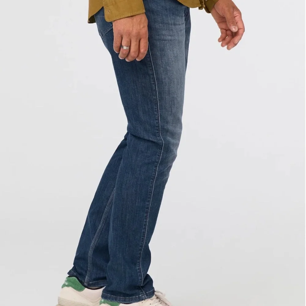 NWT DUER Mens Performance Denim Relaxed Fit Galactic Wash - Picture 5 of 8